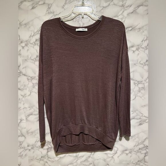 Aritzia Wilfred Free High Low Sweater - Picture 1 of 6